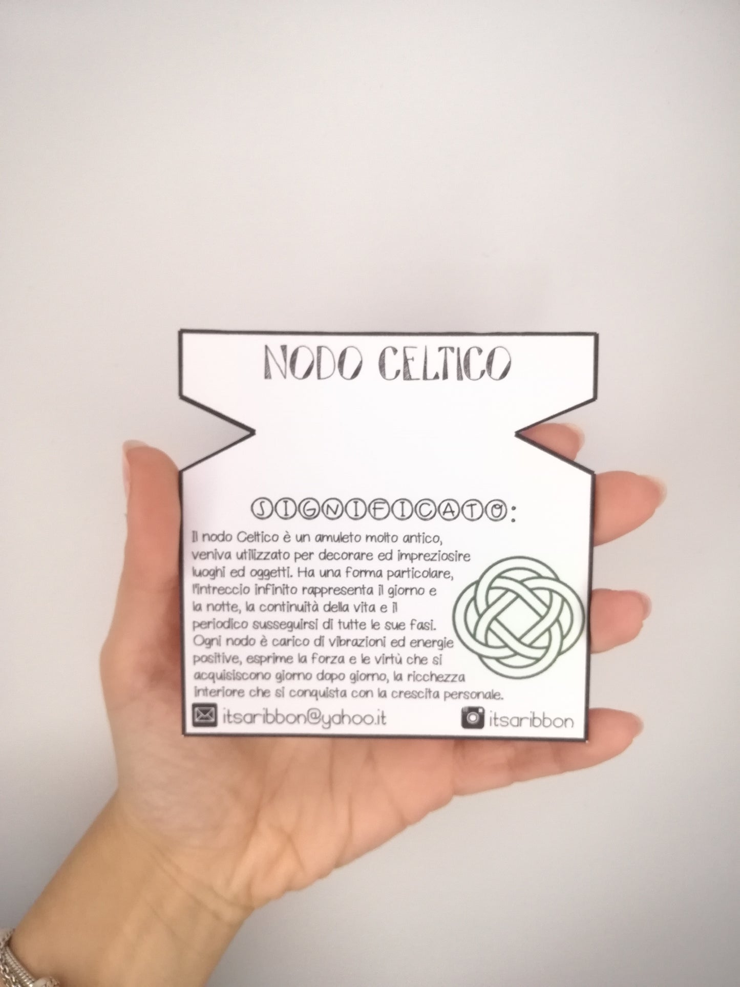 Collana con Nodo Celtico