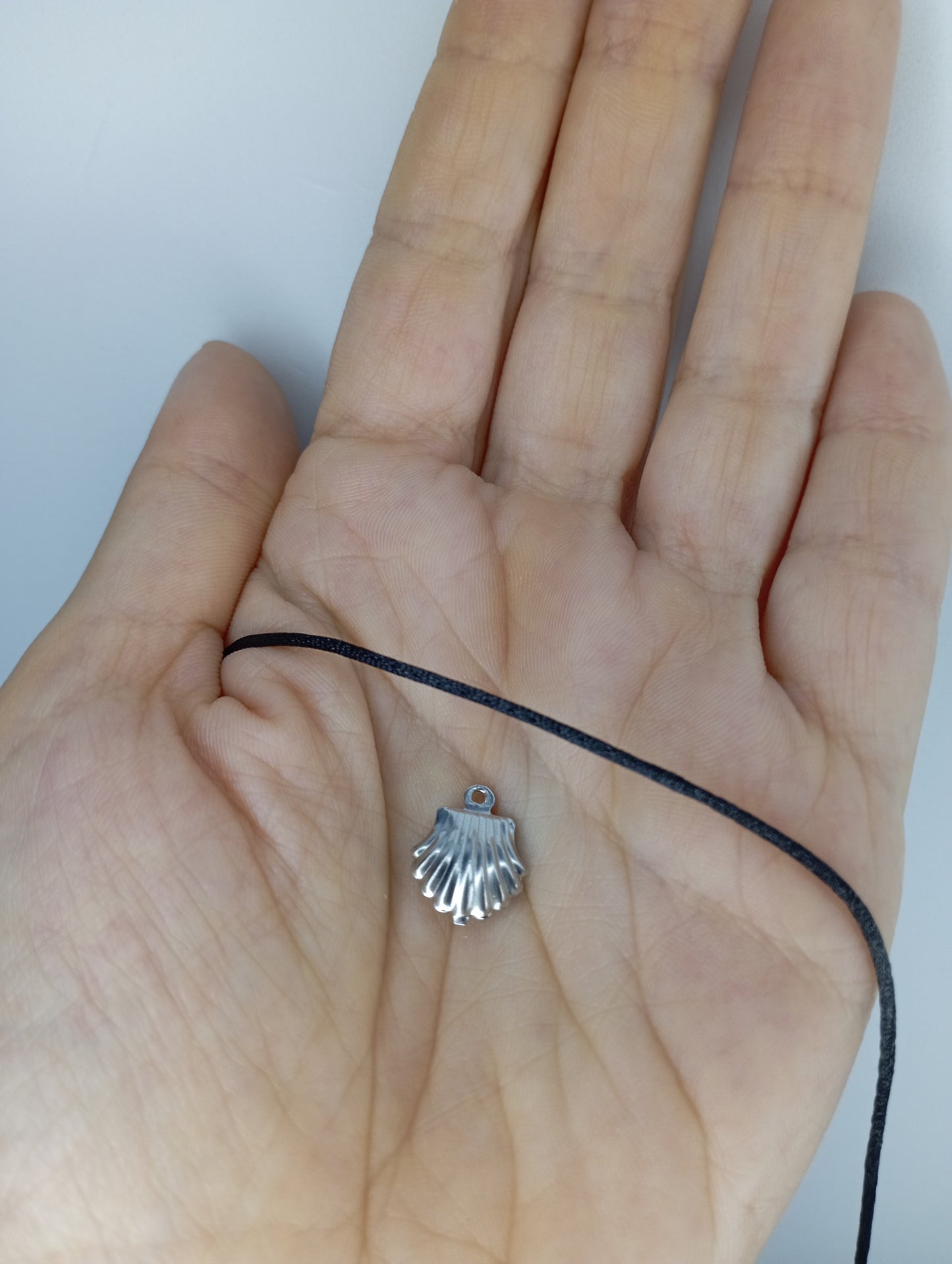 Collana Ariel con conchiglia π
