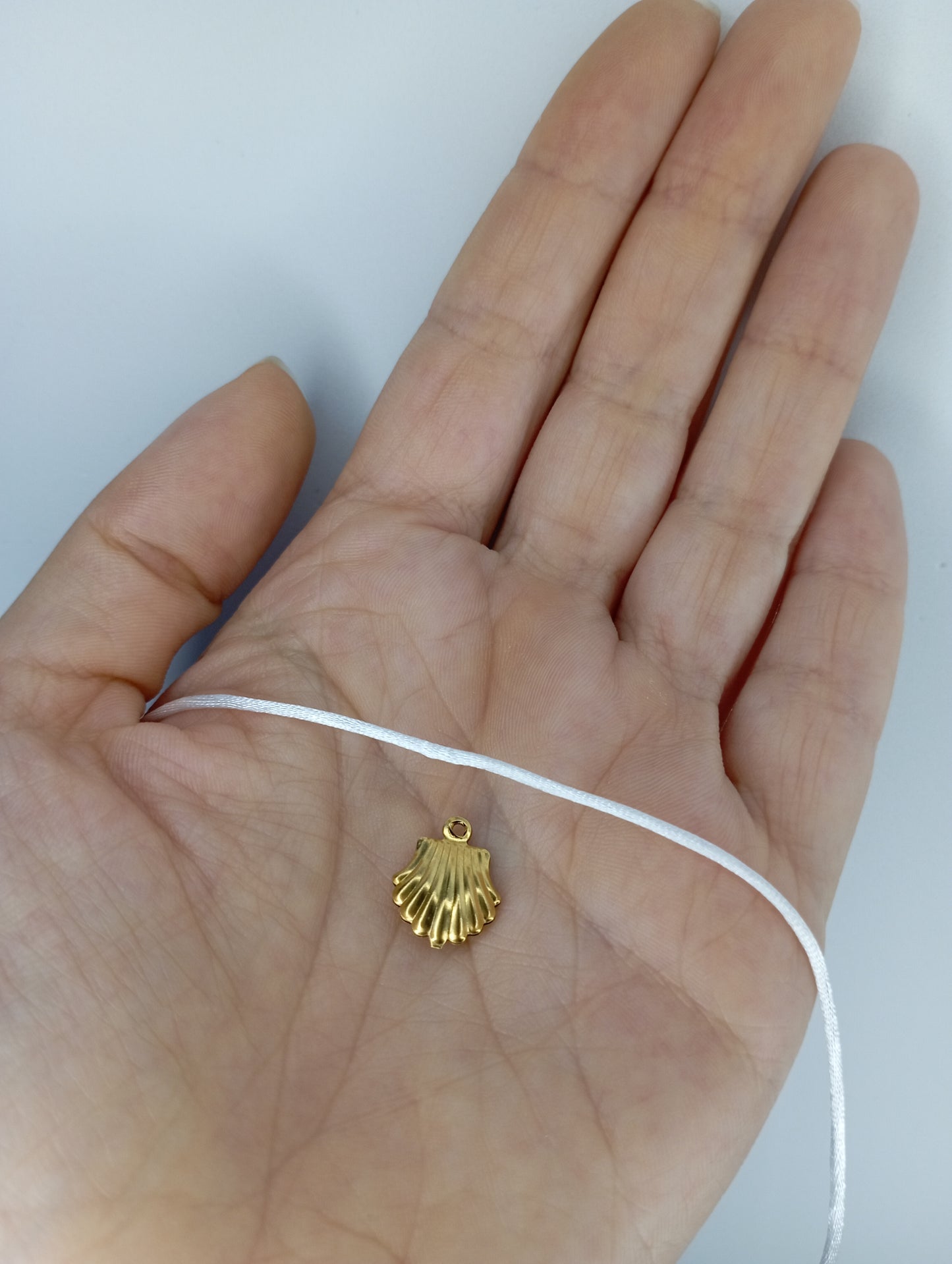 Collana Ariel con conchiglia π