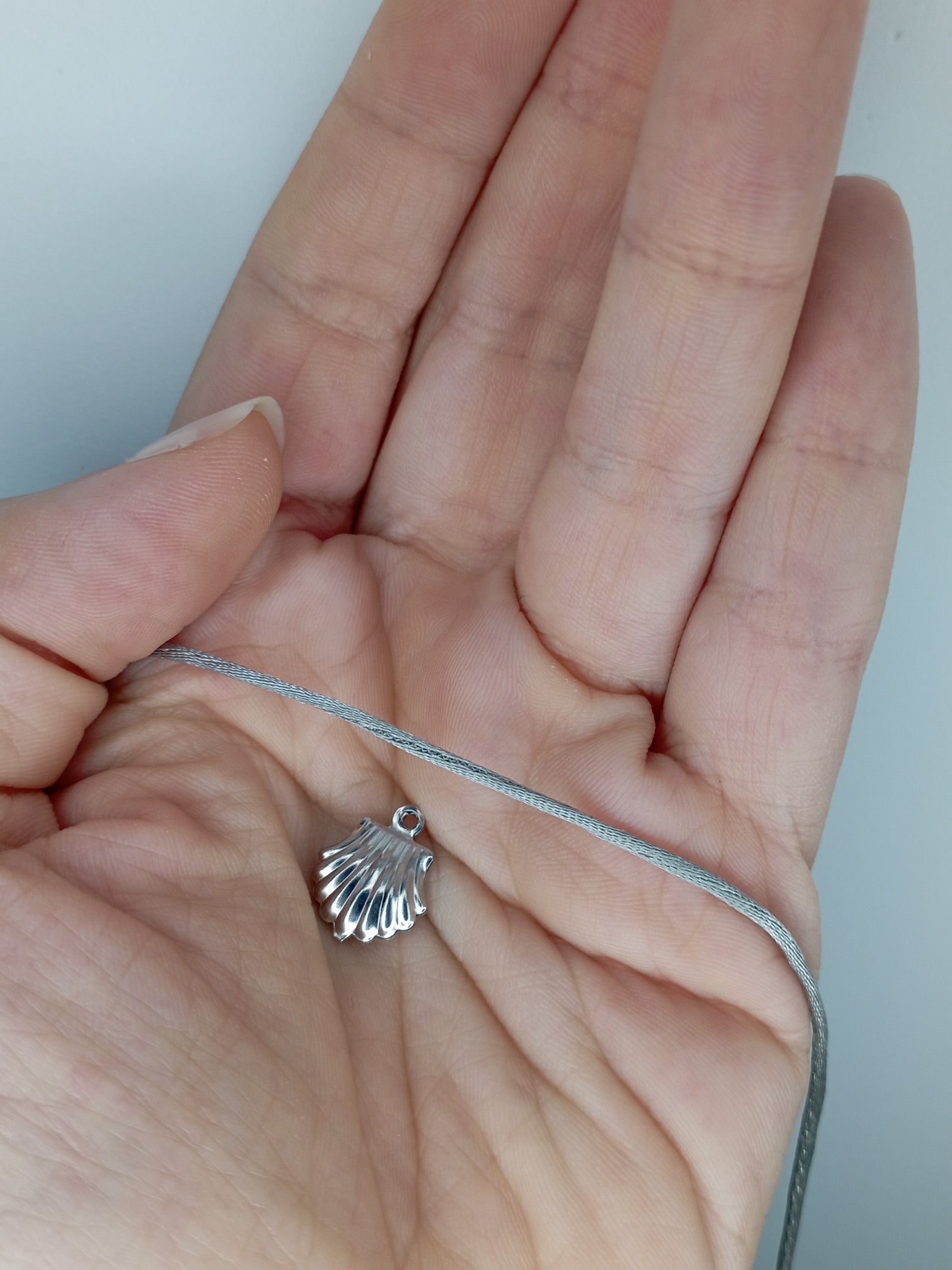 Collana Ariel con conchiglia π