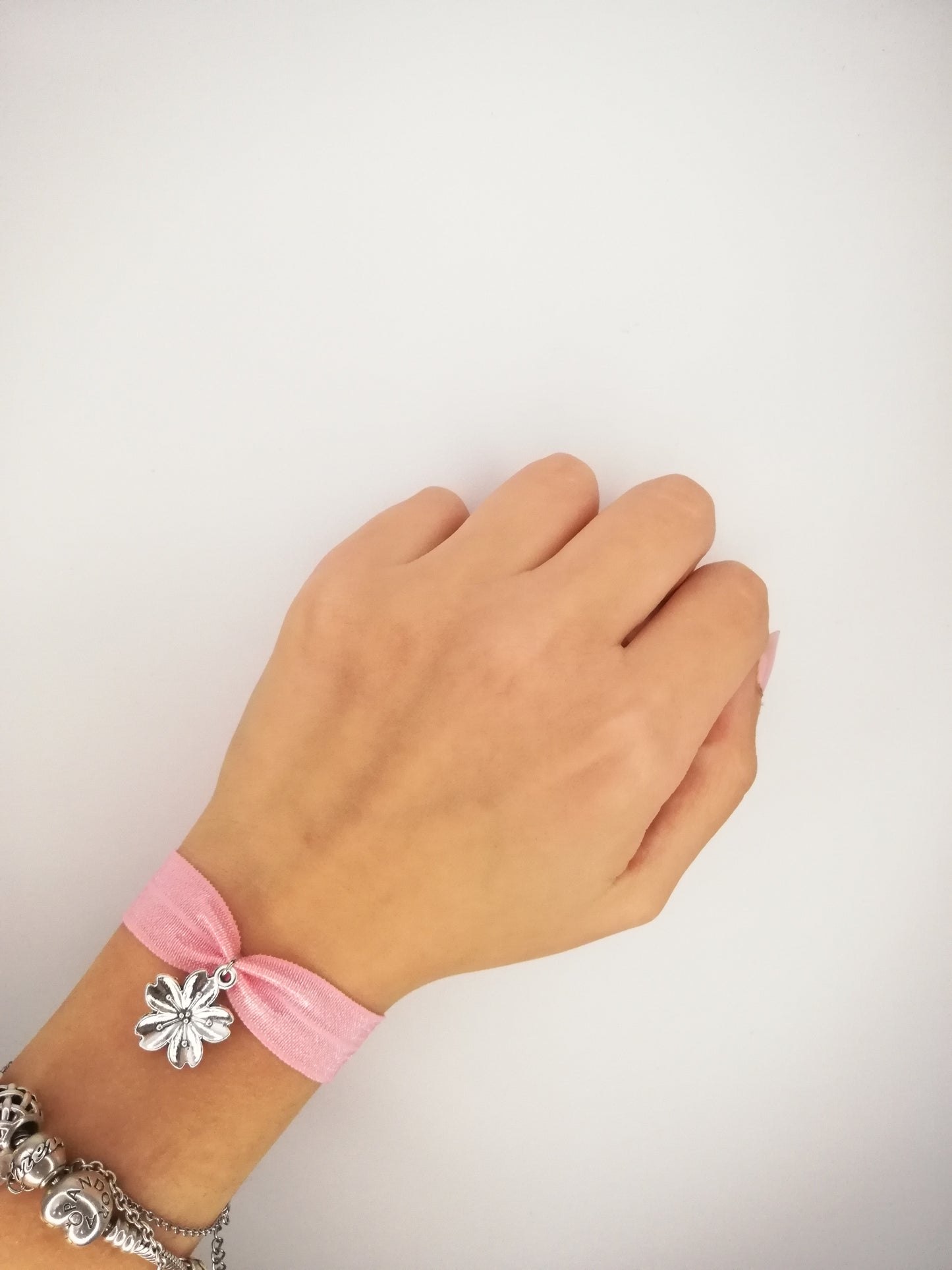 Bracciale con Fiore di Ciliegio